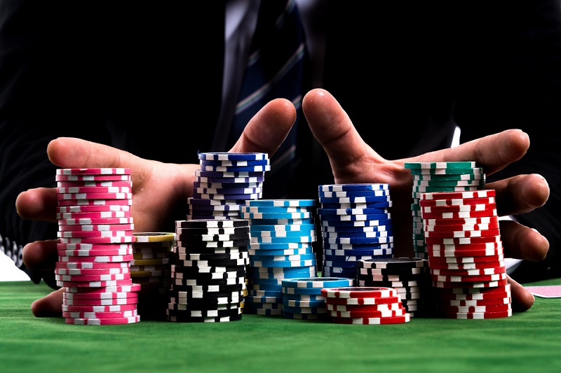 Poker – Trò chơi bài trí tuệ được ưa chuộng toàn cầu tại BK8 Luật chơi Poker